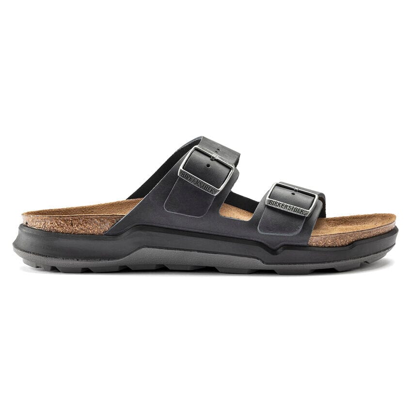 Birkenstock, Arizona Cross Town, Waxy/Oiled Leather, Regular Fit, Black Sandals Birkenstock Adventure 