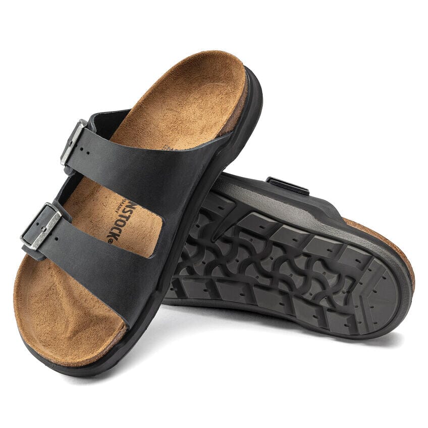 Birkenstock, Arizona Cross Town, Waxy/Oiled Leather, Regular Fit, Black Sandals Birkenstock Adventure 